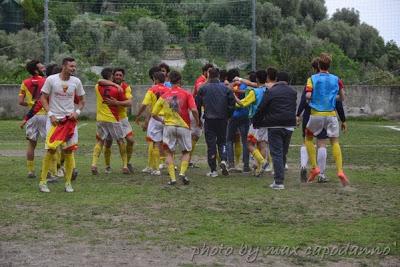 SAN VITO POSITANO PASSA IN ECCELLENZA : ESULTANZE A FINE PARTITA ....