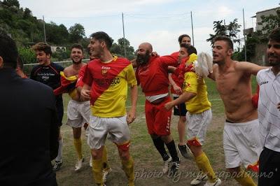 SAN VITO POSITANO PASSA IN ECCELLENZA : ESULTANZE A FINE PARTITA ....