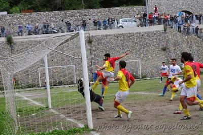 SAN VITO POSITANO PASSA IN ECCELLENZA : ESULTANZE A FINE PARTITA ....