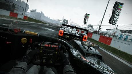 Project CARS mantiene la vetta della classifica britannica