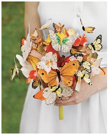 bouquet, bouquet non convenzionali, unconventional bouquet,  wedding, matrimonio, butterflies, farfalle, paper, carta