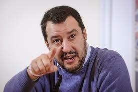 Salvini è ormai un martire. Si merita il nostro voto.