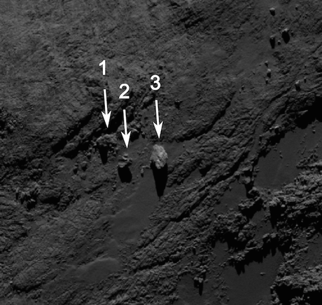 Rocce equilibriste sulla cometa 67P