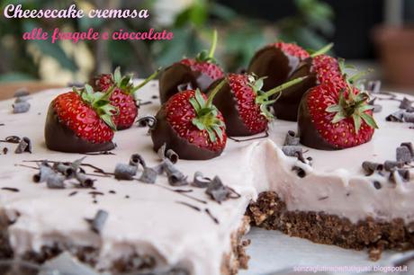 Cheesecake cremosa alle fragole e cioccolato senza cottura con Kenwood