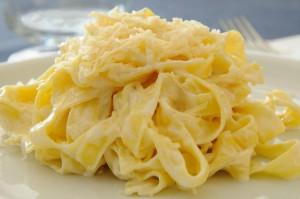 |⇨ Tagliatelle alla mozzarella