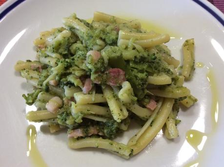 CASARECCE CON BROCCOLETTI E PANCETTA DOLCE