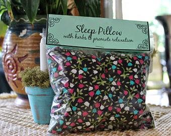 Tipologie di Cuscini da sonno: al luppolo, ai mille fiori, alle erbe aromatiche, risposante, aromatico