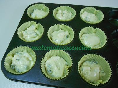 Muffins Salati con Fagiolini e Formaggio