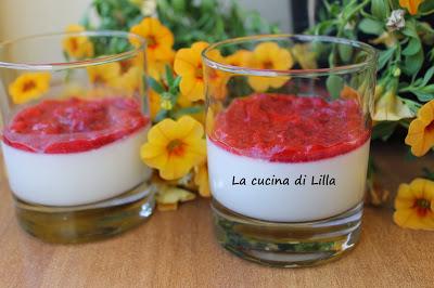 Dolci al cucchiaio: Panna cotta alle fragole
