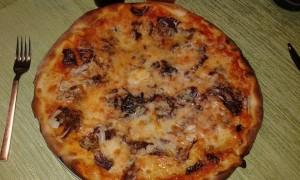 Pizza radicchio e grana senza glutine