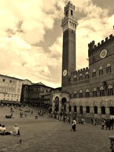 Chianti mon amour: un tour in vespa per le colline toscane