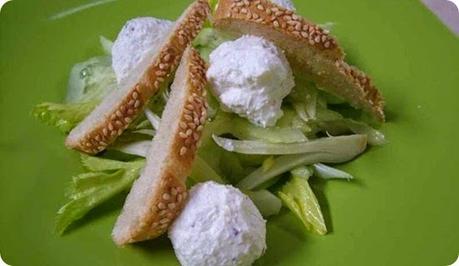 Polpettine-al-formaggio-in-insalata_