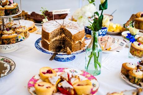 It's (tea) time for a lovely wedding!