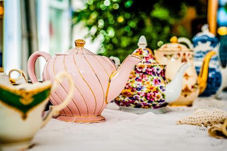 It's (tea) time for a lovely wedding!