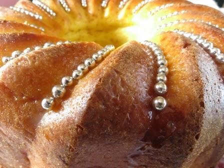 CIAMBELLONE ALLA PANNA