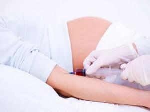 Test di gravidanza con le analisi del sangue