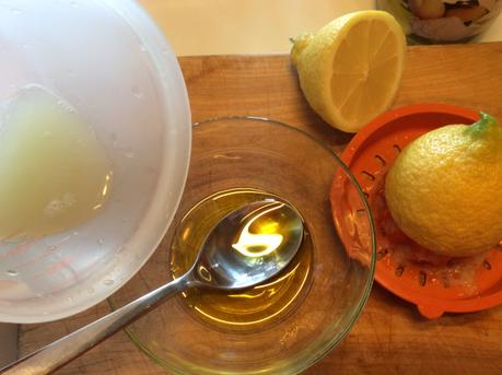 BOCCONCINI DI RISO CON LIMONI E CAPPERI