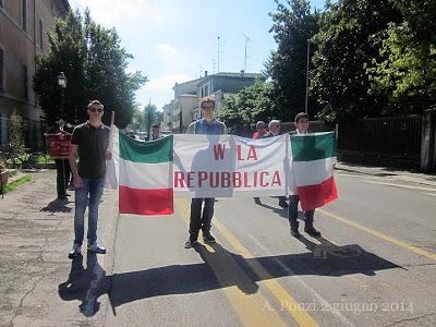 69ª FESTA DELLA REPUBBLICA a Fidenza: la Costituzione ai giovani, l'ascensore ai vecchi