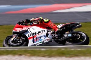 Pole position per Andrea Iannone, nel Gp d'Italia al Mugello (motogp.com)