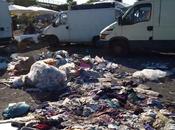 Anagnina quarto mondo. foto ributtanti capolinea della Metro esiste nessun città mondo dove succede roba simile