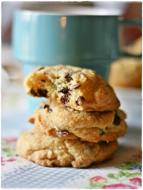 Choc chip cookies2