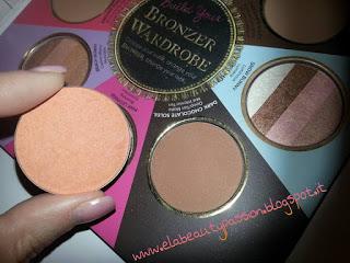 The little Black Book of Bronzer di Too Faced