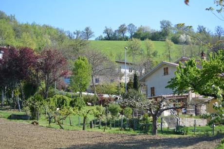 Amandola, un tesoro tra i Monti Sibillini e la costa marchigiana