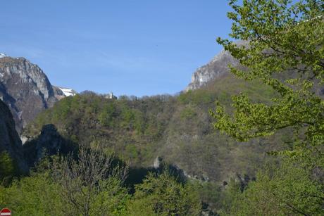 Amandola, un tesoro tra i Monti Sibillini e la costa marchigiana