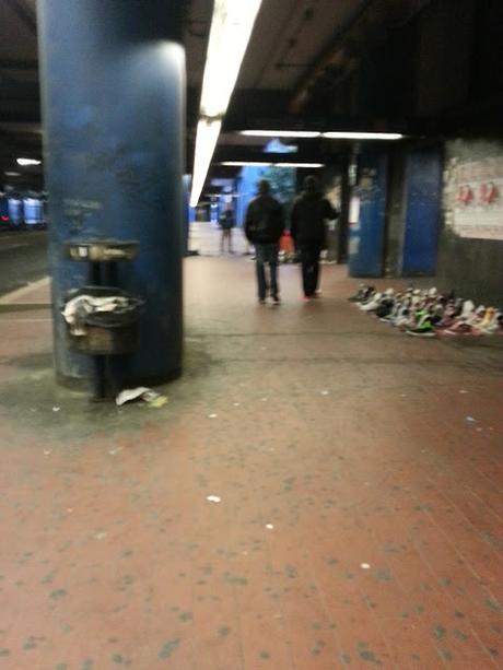 14 assurde foto e 1 video da Ponte Mammolo. La più orribile fermata di metropolitana del pianeta terra