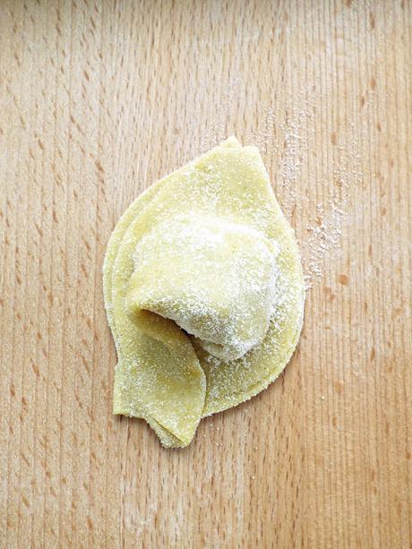 Cappellacci emiliani alla salsiccia e Lambrusco