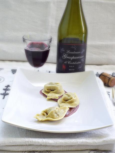 Cappellacci emiliani alla salsiccia e Lambrusco