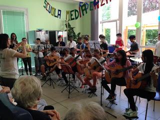 Pomeriggio musicale alla Casa Protetta.