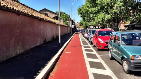 Miracolo! Una pista ciclabile (quasi) europea a Roma. Riflessioni sulla nuova bikeline a Porta Portese