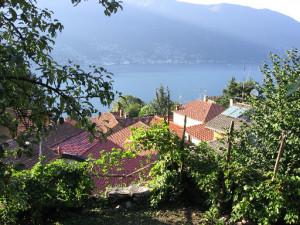 Una veduta parziale di Tronzano Lago Maggiore (wikipedia.it)