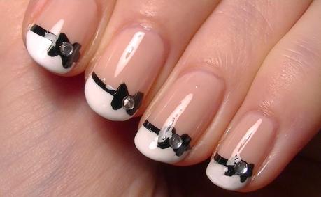 nail-art-fiocco