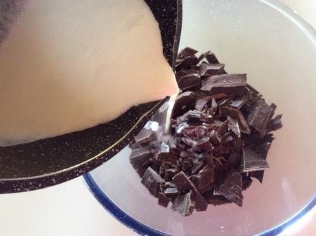 CROSTATA ALLA RICOTTA E GANACHE AL CIOCCOLATO