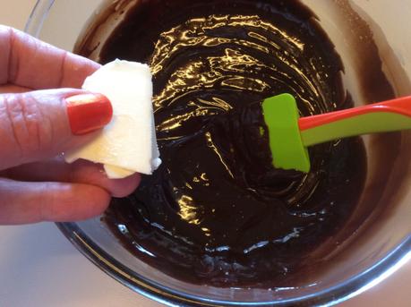 CROSTATA ALLA RICOTTA E GANACHE AL CIOCCOLATO