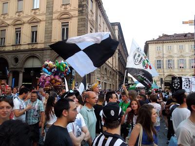 La festa (mancata) in piazza San Carlo.