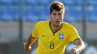 Real Madrid - Lucas Silva ai saluti