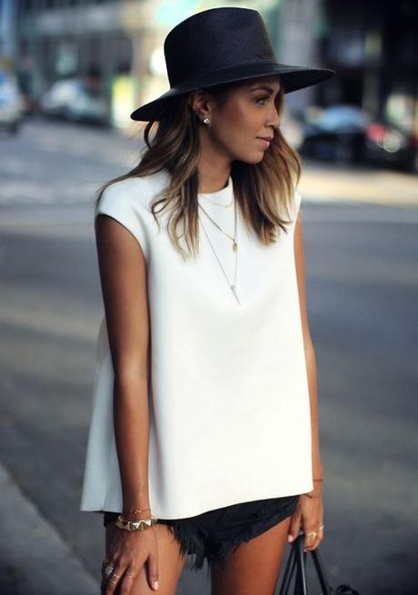 SUMMER IN BLACK AND WHITE