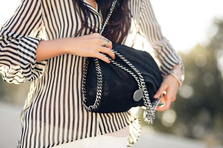 SUMMER IN BLACK AND WHITE