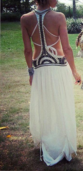 SUMMER IN BLACK AND WHITE