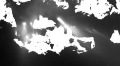 Dettaglio dei getti di polvere notturni su 67P. Crediti: ESA/Rosetta/MPS for OSIRIS Team MPS/UPD/LAM/IAA/SSO/INTA/UPM/DASP/IDA