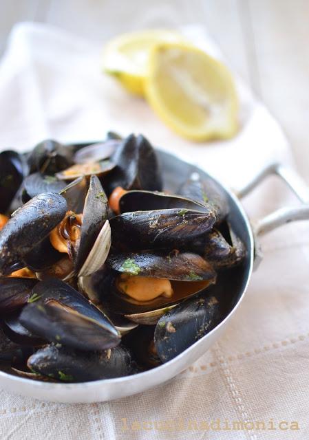 cozze e vongole alla napoletana