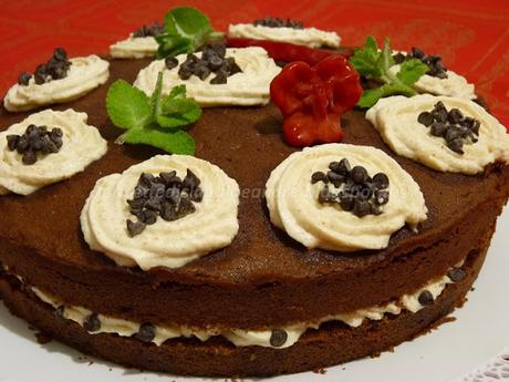 Torta al peperoncino, cioccolato, crema al mascarpone e paprika