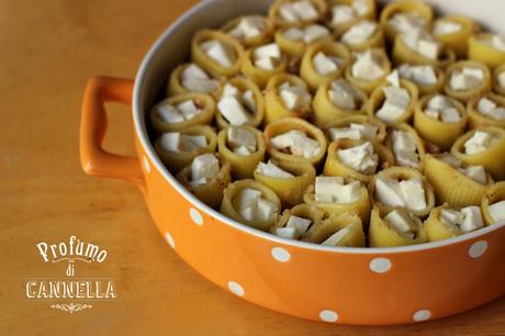 Paccheri filanti ripieni di melanzane – assaggi d’estate