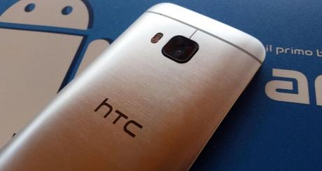HTC One M9: in Italia l’update che migliora fotocamera e batteria