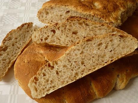 Pan ciabatte con farina integrale e fiocchi d'avena