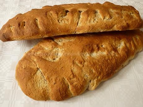 Pan ciabatte con farina integrale e fiocchi d'avena