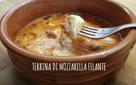 terrina di mozzarella filante